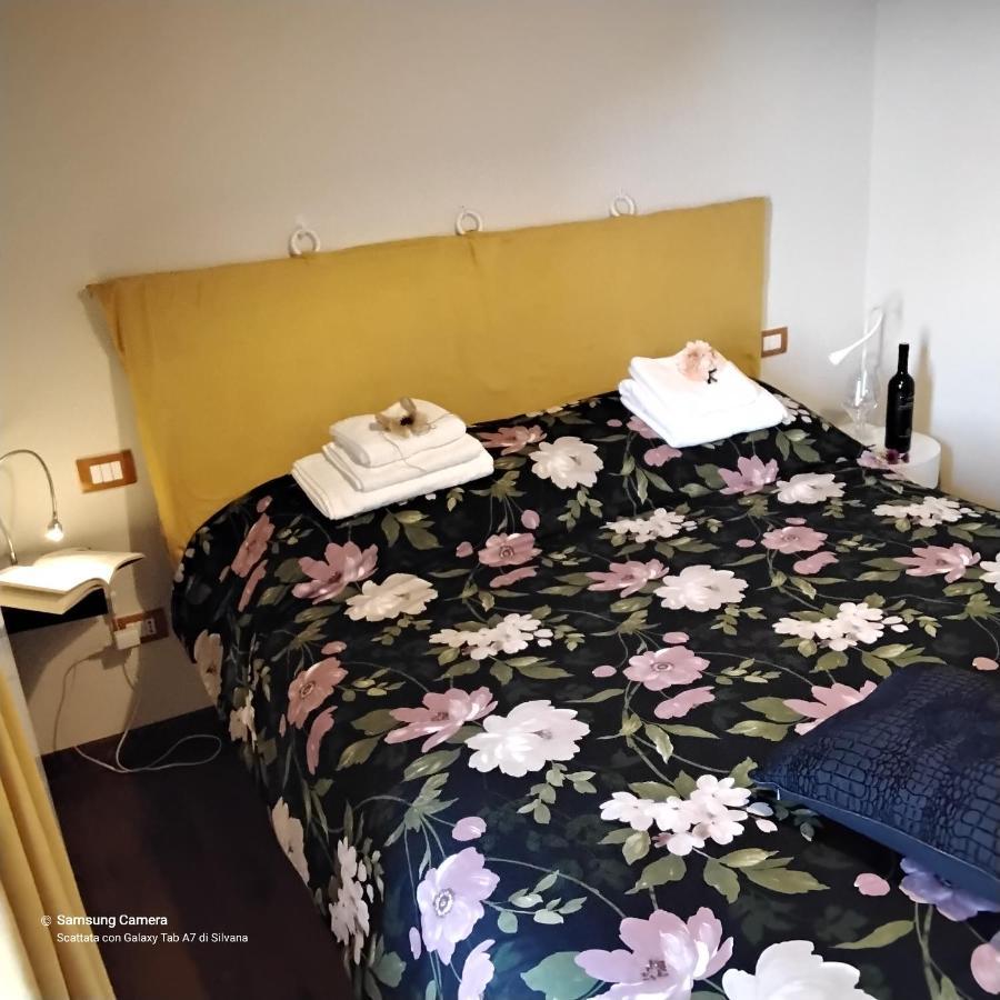 Casa Sissi Ξενοδοχείο Λορέτο Εξωτερικό φωτογραφία
